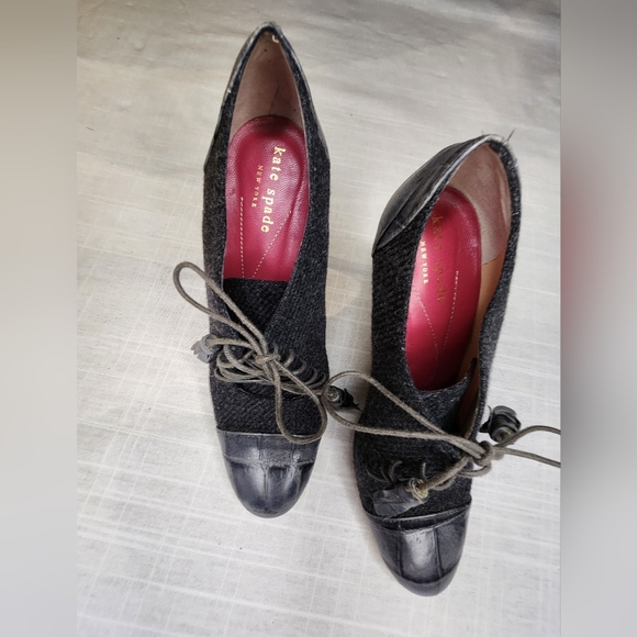 Kate Spade Lace up Heel Size 6 - Picture 2 of 9
